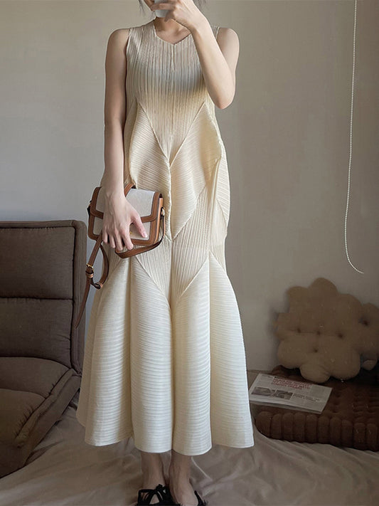 Casual Sleeveless Pleated Solid Color Round-Neck Midi Dresses