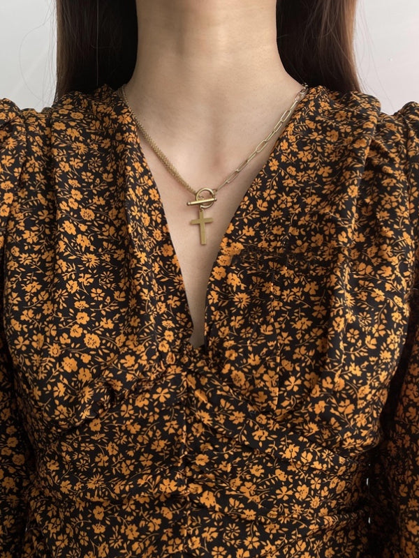 Vintage Stylish Geometric The Cross Leaves Necklaces