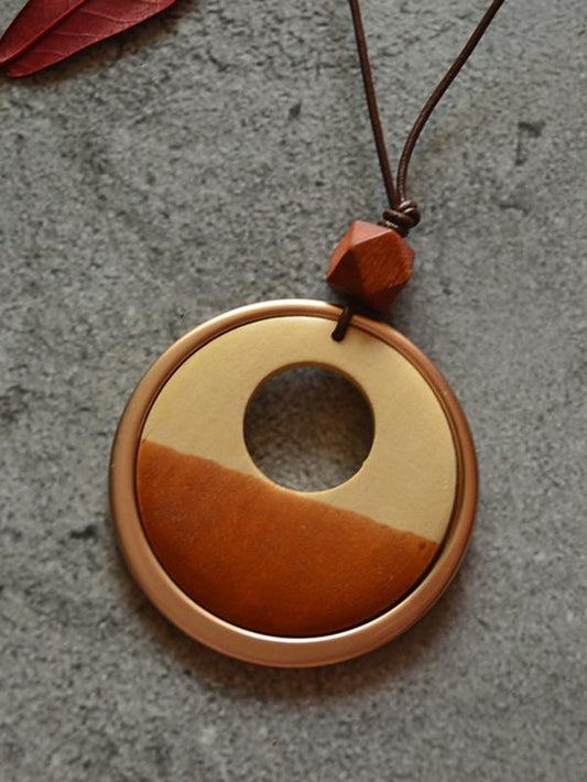 Geometric Circle Two-Color Wood Chip Long Necklace