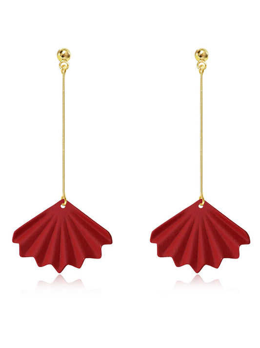 Retro Red Fan-Shaped Light Maturity Earrings