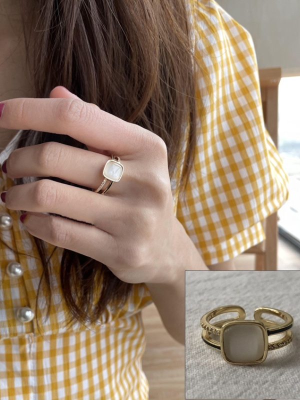 Stylish Adjustable Ring