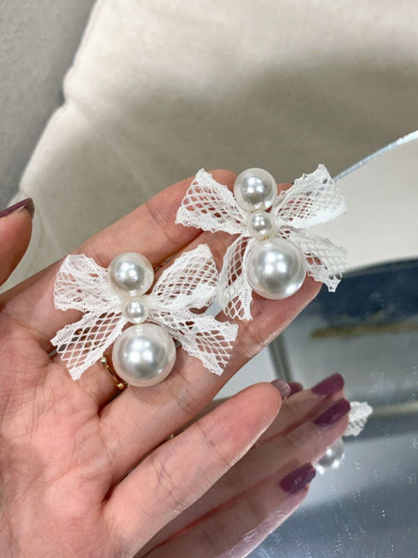 Vintage Pearls Bow-Embellished Earrings